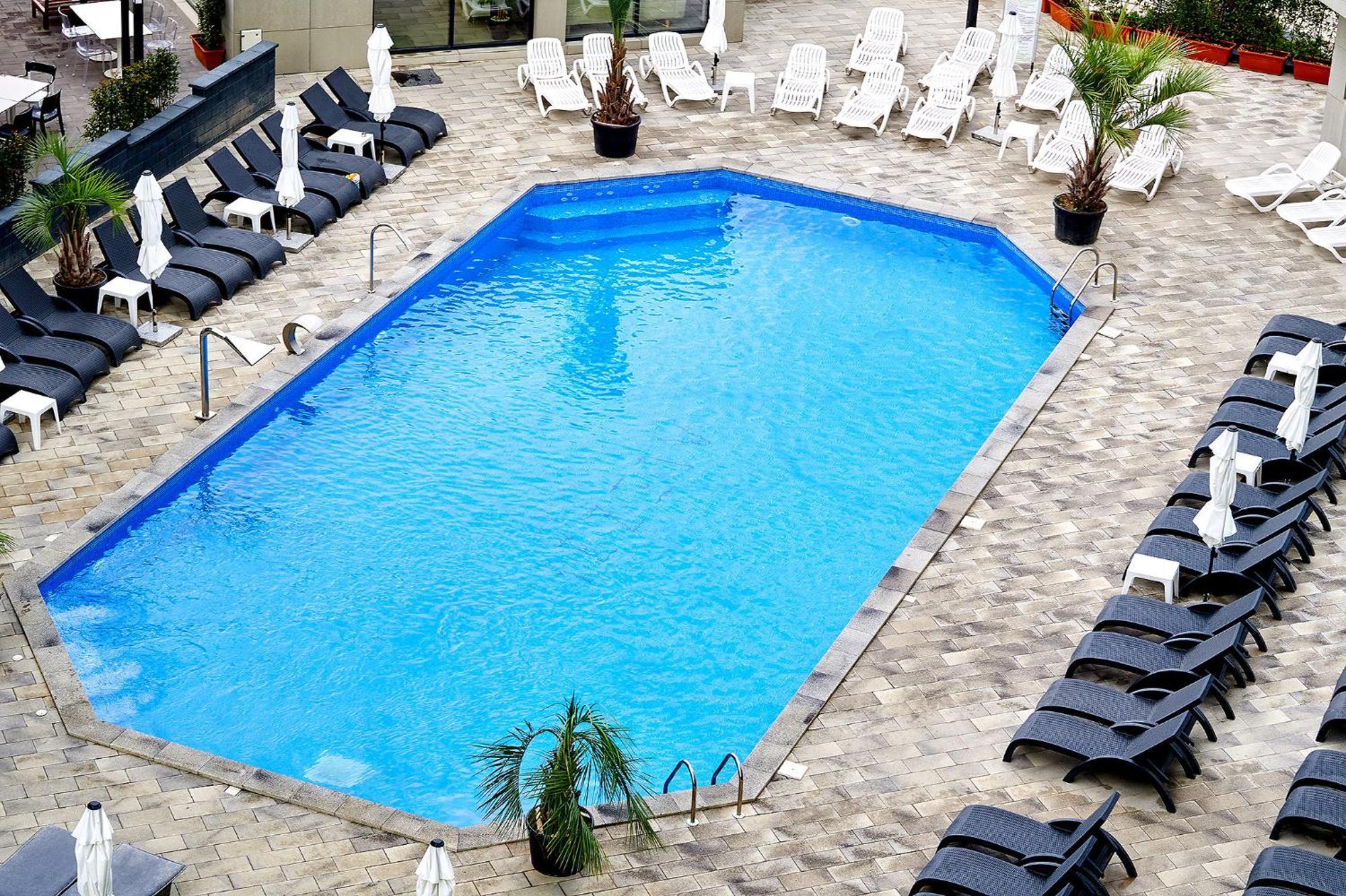Sara Blu Apartment Spa And Pool Beach Resort Мамая Екстериор снимка